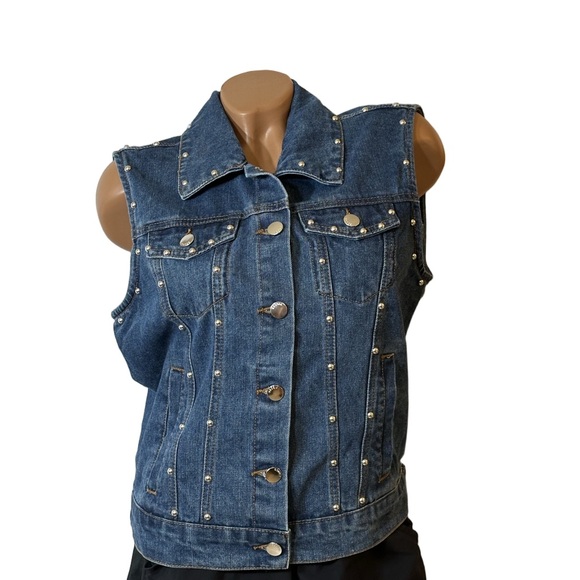 Holiday Chic Studded Denim Vest Dark Wash Layering Essential NWT S-XL - Picture 2 of 15